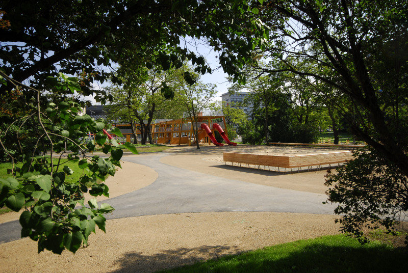 Spielplatz_Bastion_Merkur_06.jpg